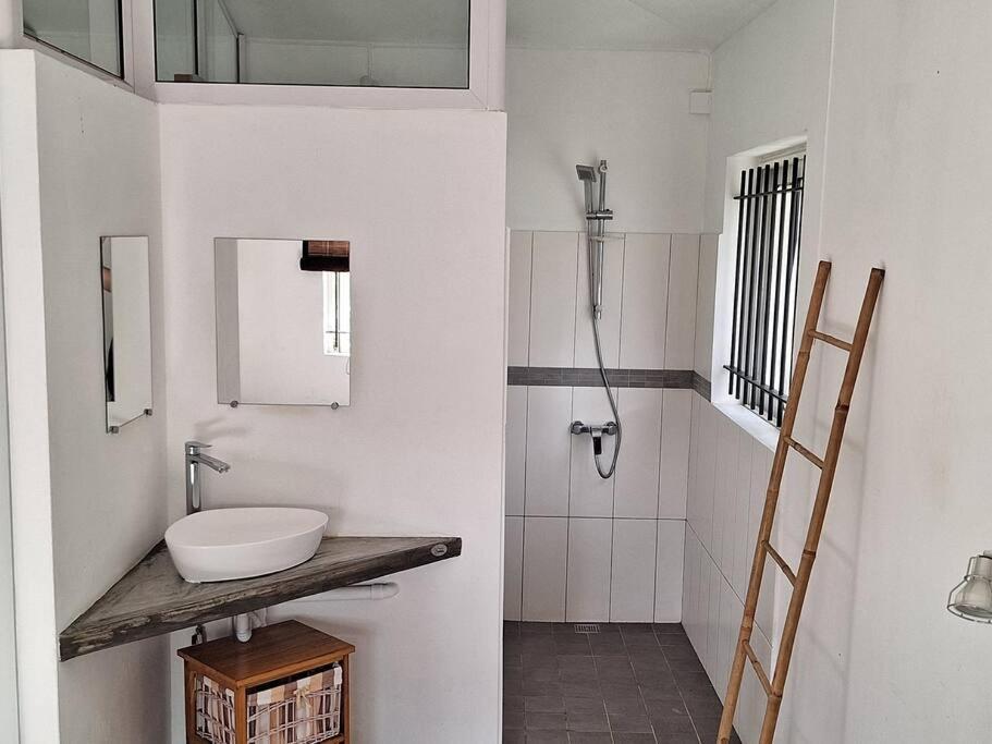 Maison Tamarin - Riviere Noire Pour 5 Personnes Rivière Noire Exterior foto